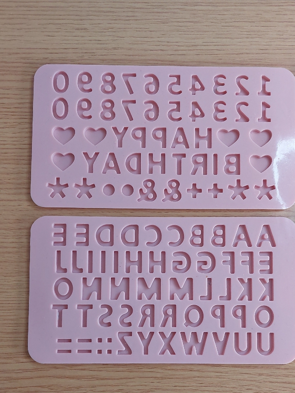 Amazon Pink Alphabet and Numbers Silicone Mold Set